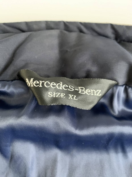 Mercedes Benz XL mellny