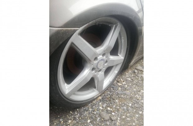 Mercedes Benz, AMG Felni, 285/30 ZR19, alig használt nyári gumi eladó