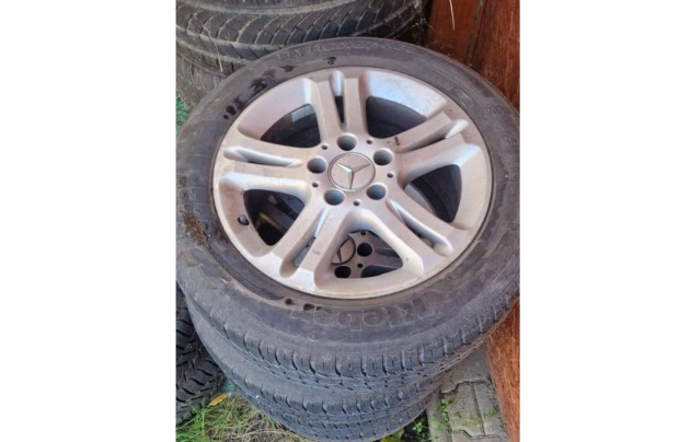 Mercedes-Benz, Mercedes, Merci alufelni j� �llapot� gumival 16"