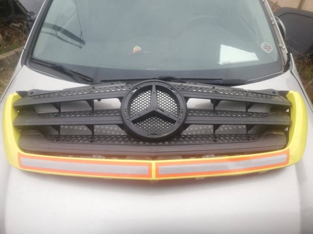 Mercedes Benz, Sprinter, W906, hűtőrács eladó
