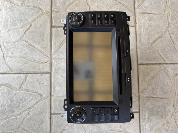 Mercedes-Benz autosradio