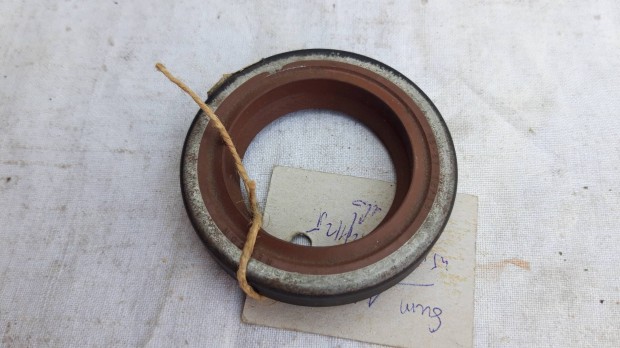 Mercedes Benz első főtengely szimering W123,W201,W124 W116 hoz