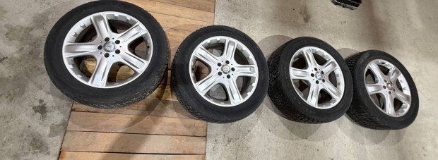 Mercedes-Benz gy�ri felni