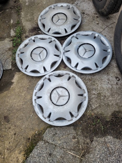 Mercedes Benz original 16collos d�szt�rcsa 