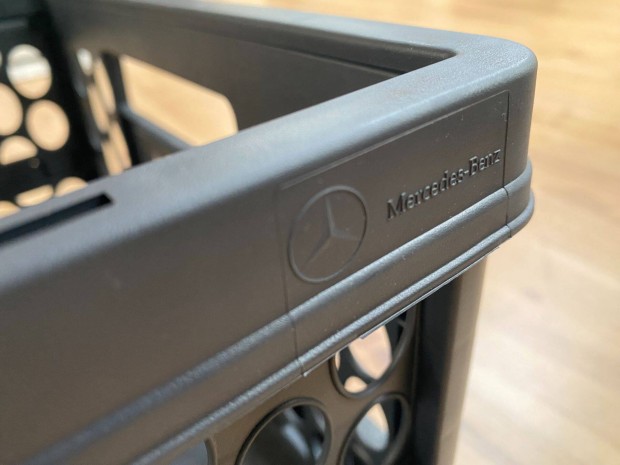 Mercedes Benz összecsukható csomagtartó rekesz