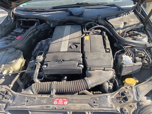 Mercedes C180 kompressor motor