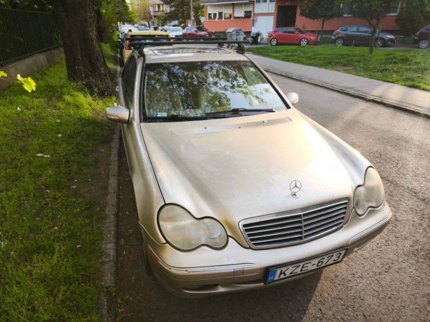 Mercedes C240 - 164.000km - Benzin