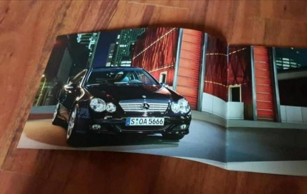 Mercedes CL203 Sportcoup Prospektus 2004 Magyar Nyelv