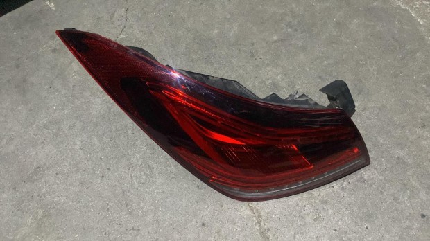 Mercedes CLA W118 bal hts lmpa A1189067500 elad