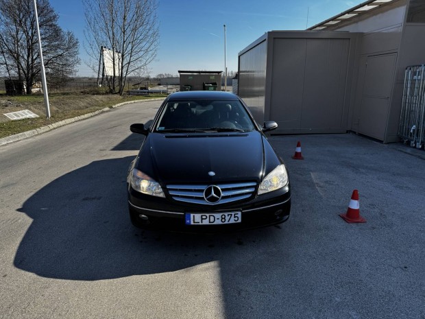 Mercedes CLC220 coupe