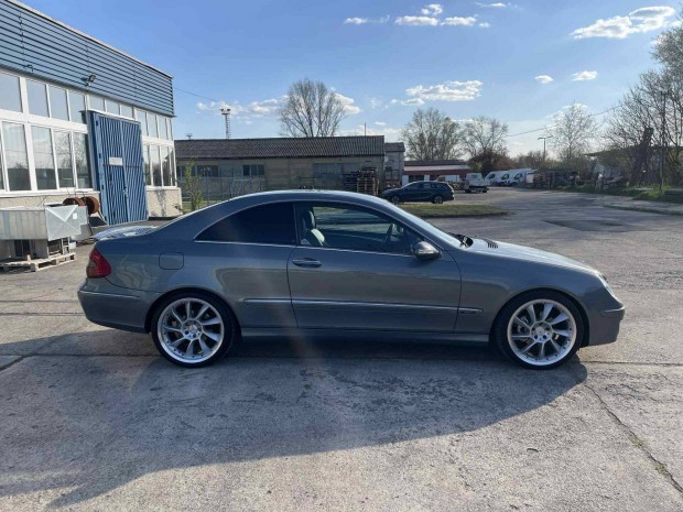 Mercedes CLK 220 CDI