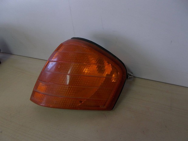 Mercedes C 202 Bal els� ir�nyjelz� 1993-t�l tipushoz Valeo