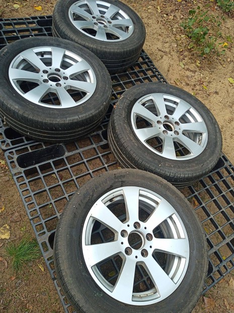 Mercedes C 204 gyári alufelni R16 eladó felni A2044011002