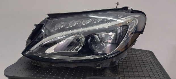 Mercedes C 250 Balos Ledes Fényszóró A 205 906 25 04