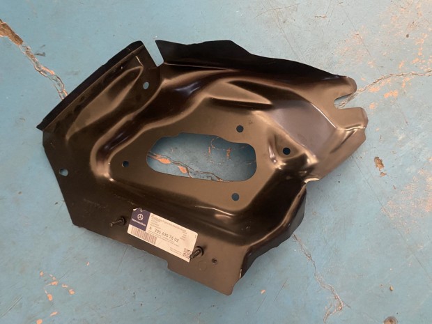 Mercedes C-Class W205 jobb hts lmpabett A2056307602 elad