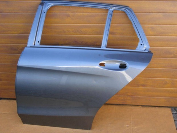 Mercedes C-Classe W205 bal hátsó ajtó A2057320310 2015-től