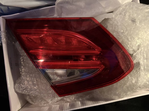 Mercedes C Coupe 2016 bal h�ts� l�mpa