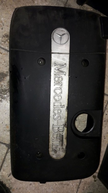 Mercedes C W203 Motor Fedél