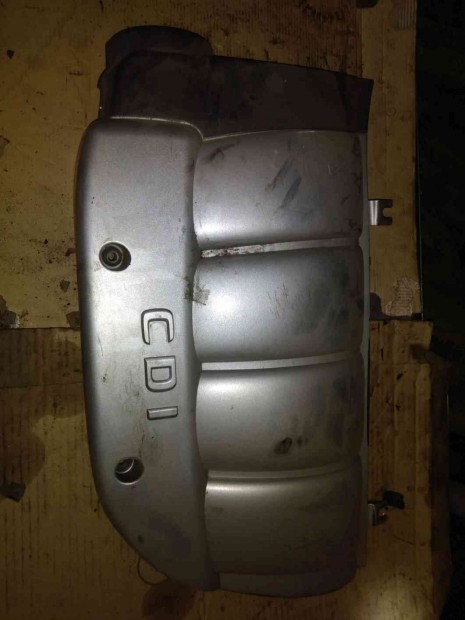 Mercedes C W203 Motor Fedél