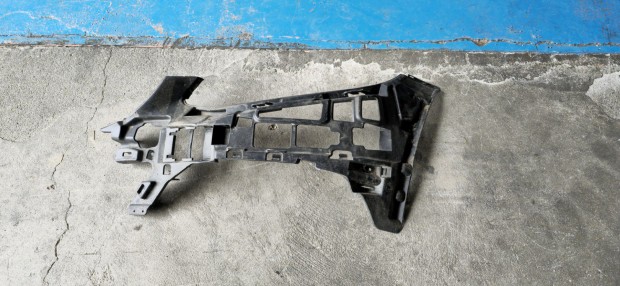 Mercedes C-osztly (W205) bal els lkhrt tart konzol -