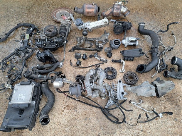 Mercedes C osztaj w204,2.2 cdi motor alkatrészetk