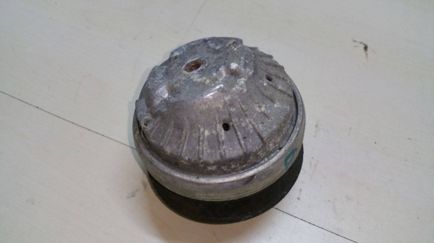 Mercedes C osztály W203 C200 CDI motor tartó bak