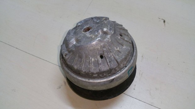 Mercedes C osztály W203 C200 CDI motor tartó bak