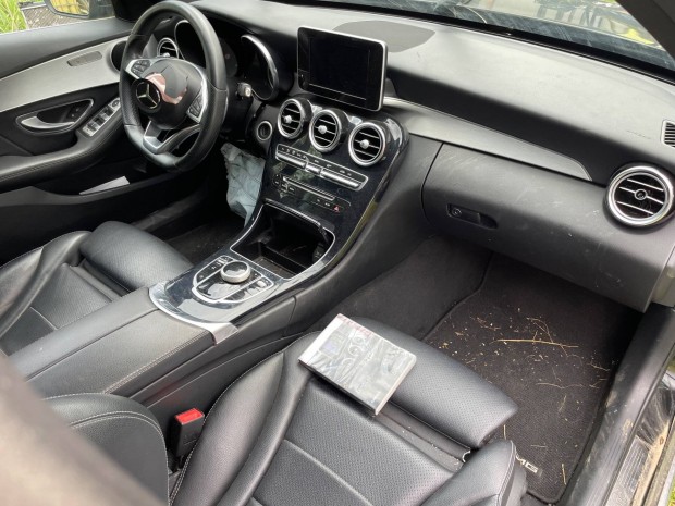 Mercedes C osztály, W205 műszerfal párna + légzsák -2017