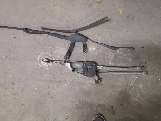 Mercedes C w204 ablaktörlőmotor-C w204 Bontás!!!