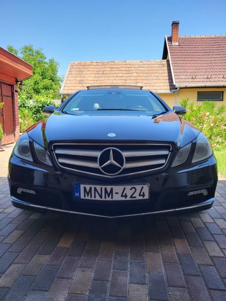Mercedes E350 Blue efficiency kupém eladó