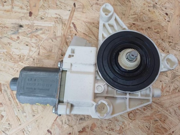Mercedes E Class W212 (2009-2016) Bal Hts Ajt Ablakemel Motor