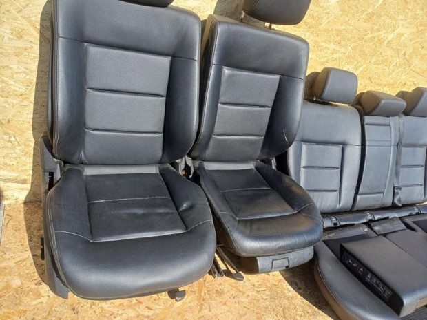 Mercedes E Class W212 (2009-2016) B�r Bels� F�thet�