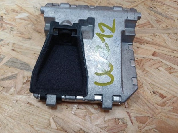 Mercedes E Class W212 (2009-2016) Els� Sz�lv�d� Kamera