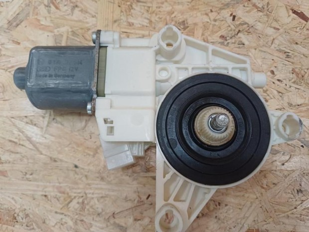 Mercedes E Class W212 (2009-2016) Jobb Hts Ajt Ablakemel Motor