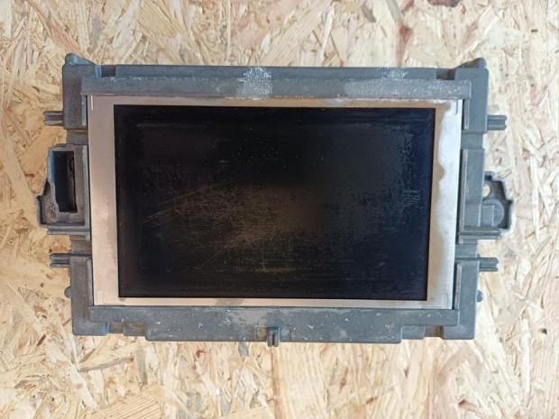 Mercedes E Class W212 (2009-2016) Kijelz�