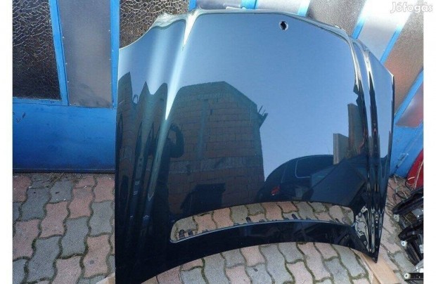 Mercedes E-osztály W211 motorháztető