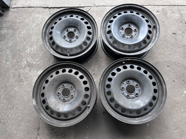 Mercedes GLA Ac�l felni 17"