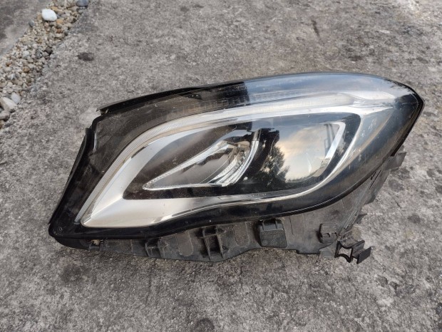 Mercedes GLA W156 gyri bal LED fnyszr 2014- tl