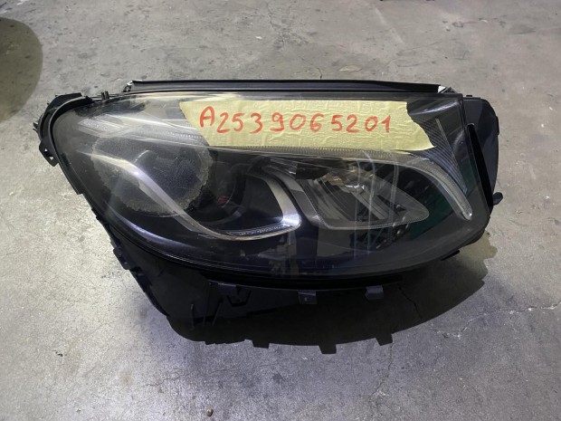 Mercedes GLC W253 jobb f�nysz�r�, LED (foltos) A2539065201 elad�