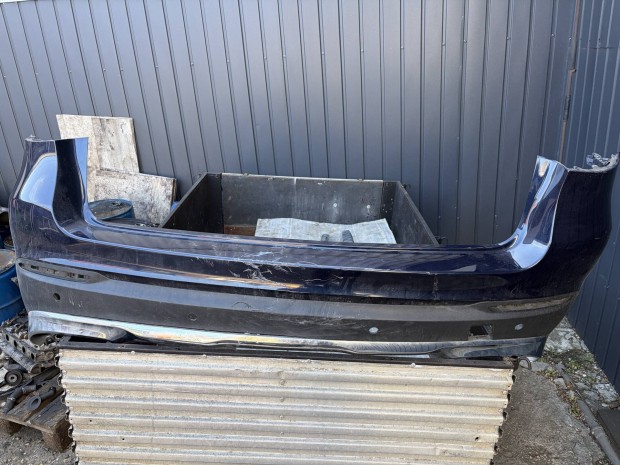 Mercedes GLC h�ts� l�kh�rit�