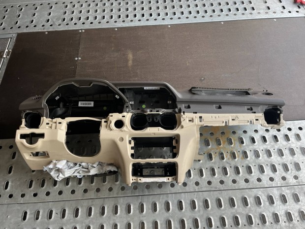 Mercedes GLK alkatr�szek