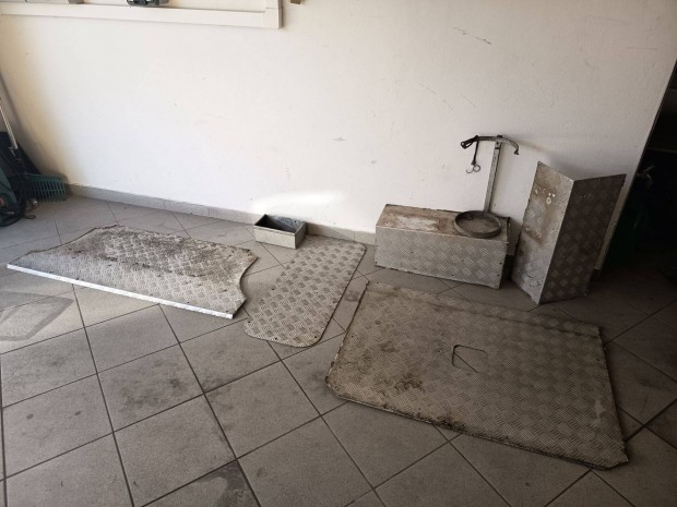 Mercedes G oszt�ly