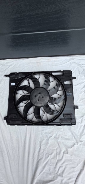 Mercedes Glc 2024. vízhűtő ventilátor A0999069004