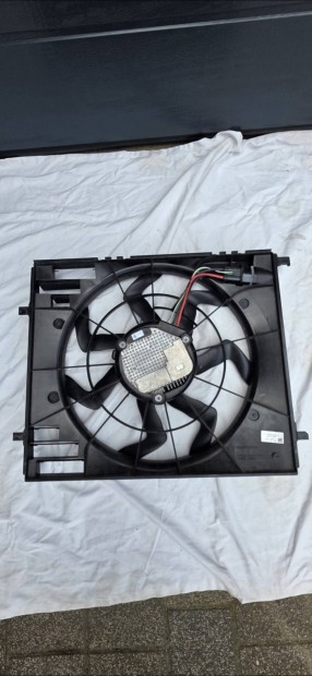 Mercedes Gle W167 V�zh�t� ventil�tor A1679061904 �jszer� 