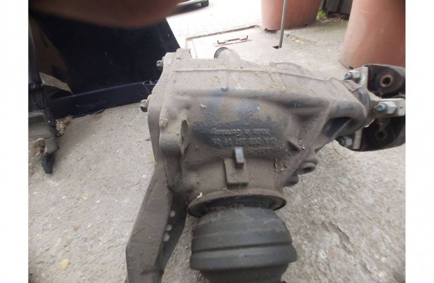 Mercedes Glk 204 féltengelyek bontott eladó. Cikkszám:A221 350 19 10