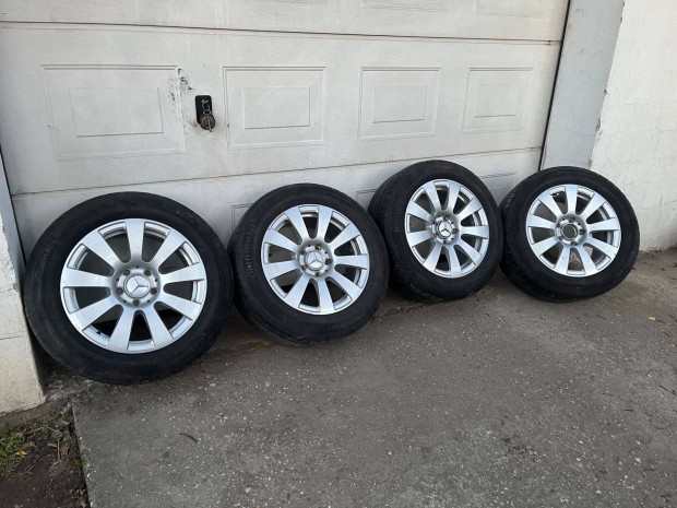 Mercedes Gyári Alukerekek 205/55 R16 Nyári Gumikkal