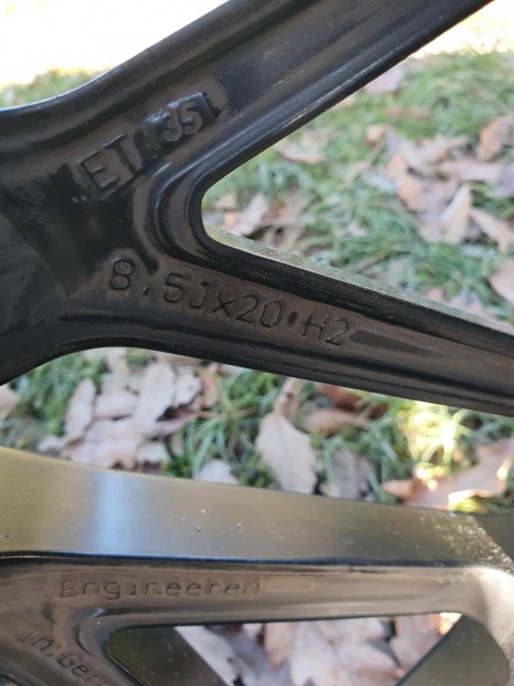 Mercedes Gy�ri N�met Engineered gy�rtm�ny� alufelni