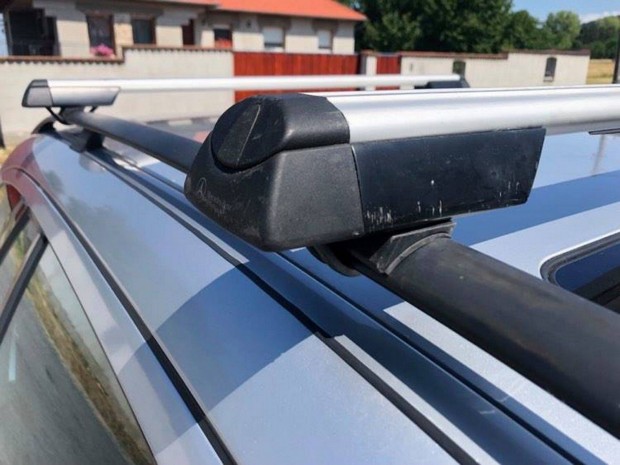 Mercedes Kombi tetőkorlátos tetőcsomagtartó