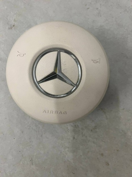 Mercedes Lgzsk