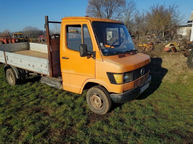 Mercedes MB 410 elad�